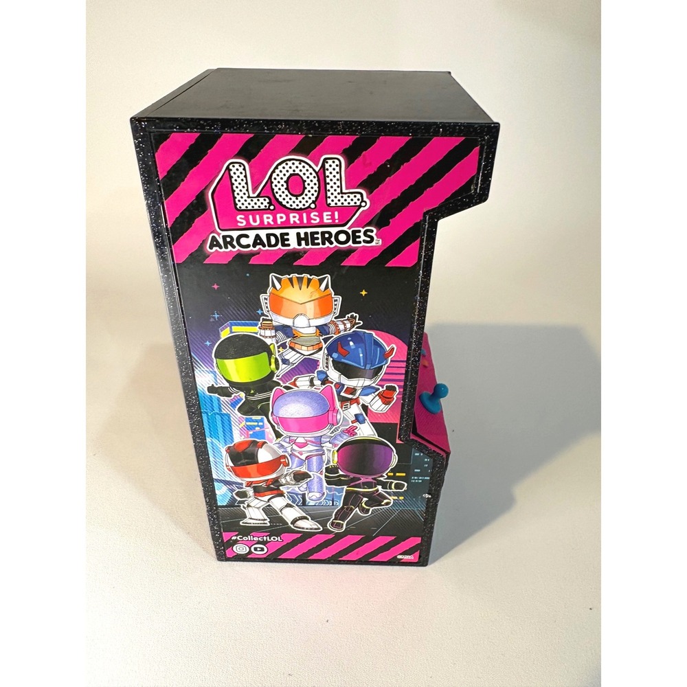LOL Surprise Arcade Heroes Boys Empty Arcade Cabinet Display Case Black Pink